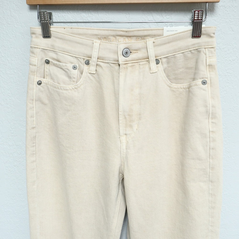 NWT American Eagle Mom Straight Leg Jean Size 2 X-Long Cream High Rise Neutral - Picture 2 of 13